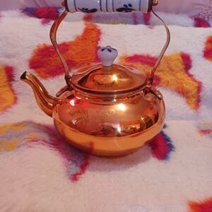 Elegant Copper Teapot with Ceramic Handle